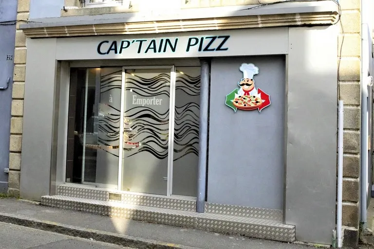 Façade de Cap'Tain-pizz. Façade de Cap'Tain-pizz.